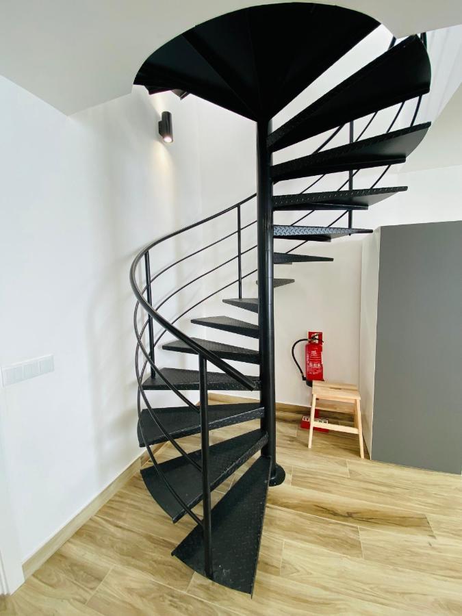 Tia Anica House I - Apartment With Terrace In Central Fuseta Beach Village Exterior photo